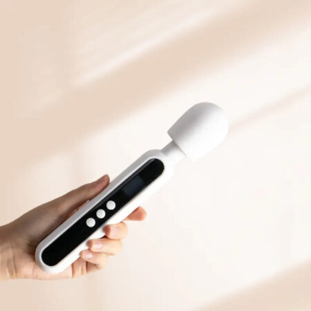 Luma Vibrating Wand Massager